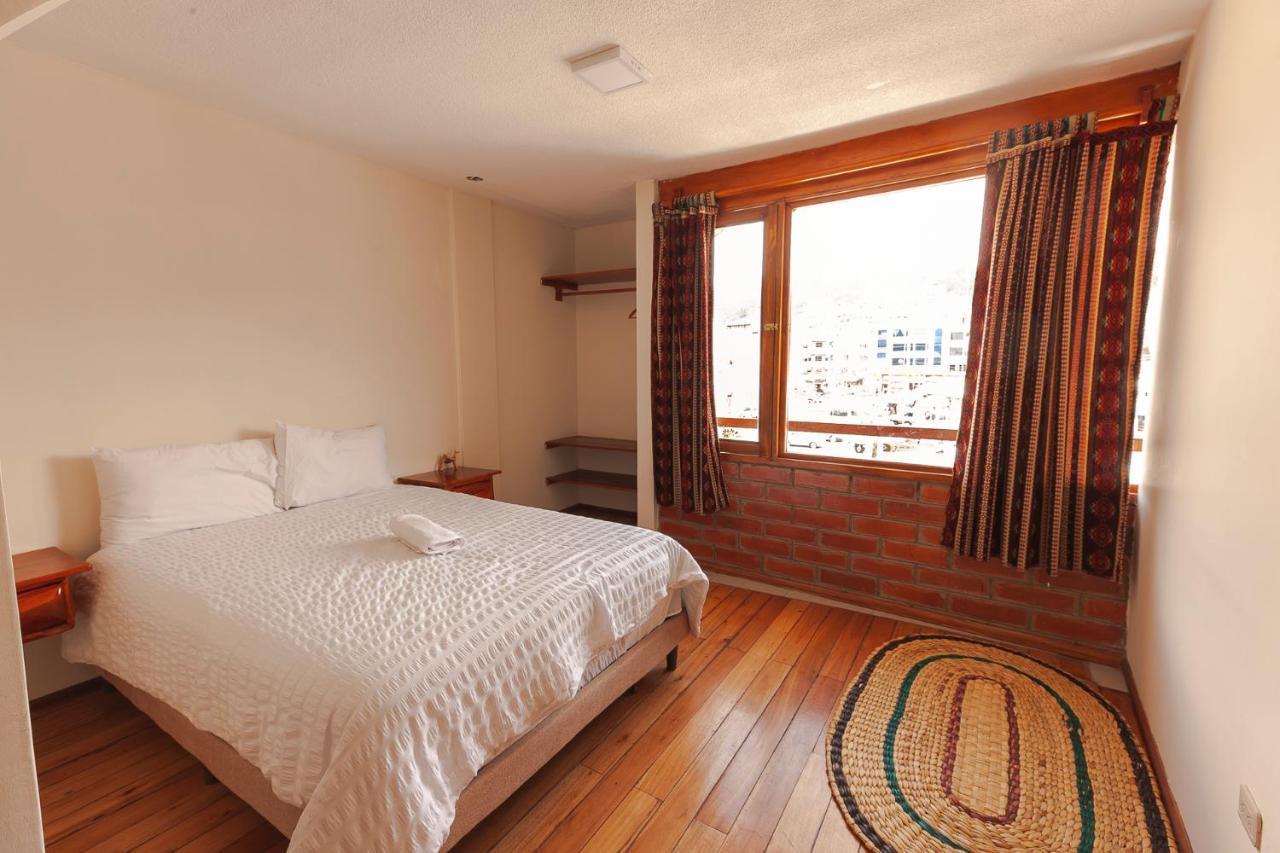Los Ponchos Inn Apartasuite Otavalo Exteriör bild