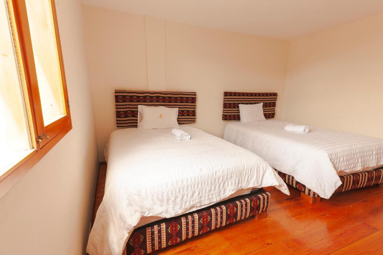 Los Ponchos Inn Apartasuite Otavalo Exteriör bild